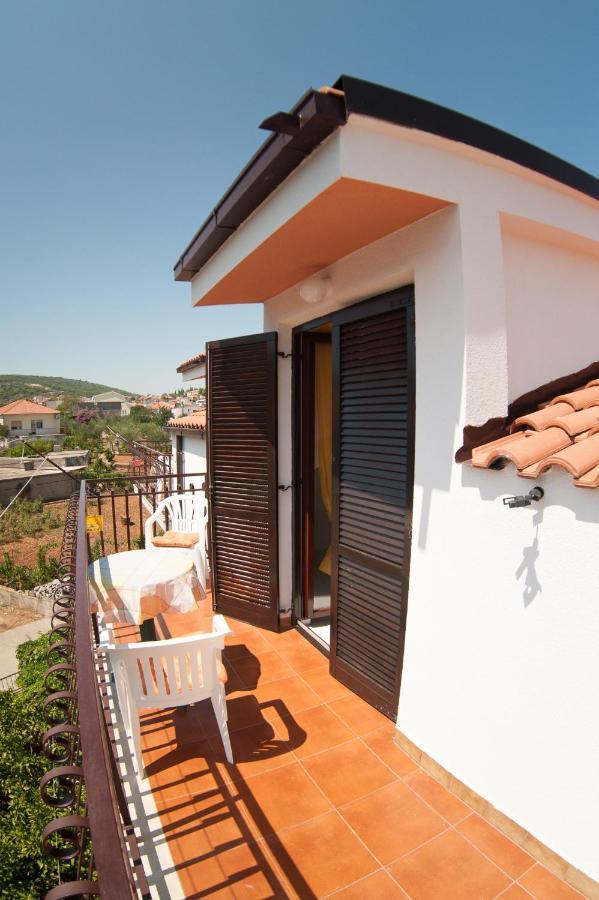 Apartments By The Sea Slatine, Ciovo - 12176 Exteriér fotografie