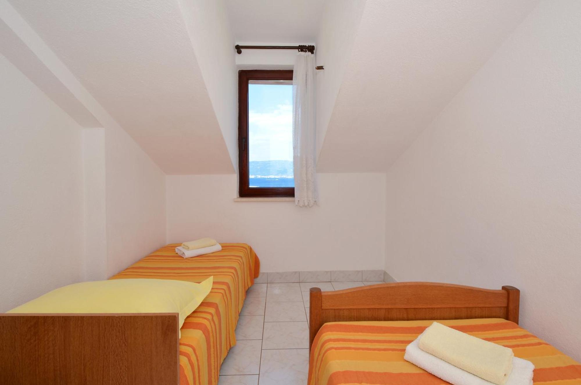 Apartments By The Sea Slatine, Ciovo - 12176 Pokoj fotografie